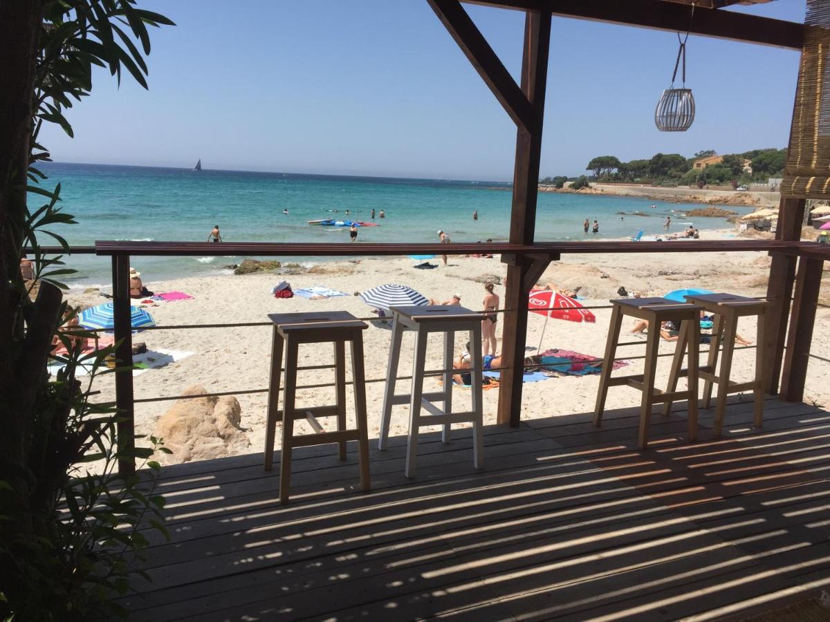 Ajaccio magnifique T2 37m2 centre ville vue mer au bord de la plage Neuf 4 couchages balcon parking privé fermé Clim wifi Extérieur photo